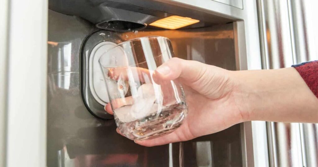 How to Reset Ge Refrigerator Ice Maker