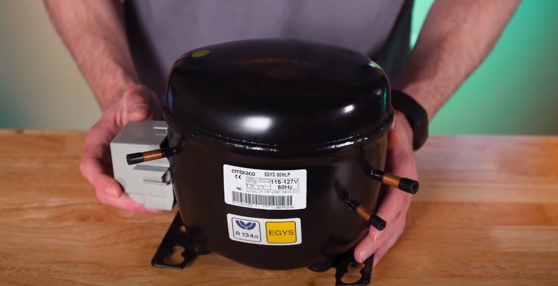 Can An Upright Freezer Be Laid Down For Transport Smoothly?