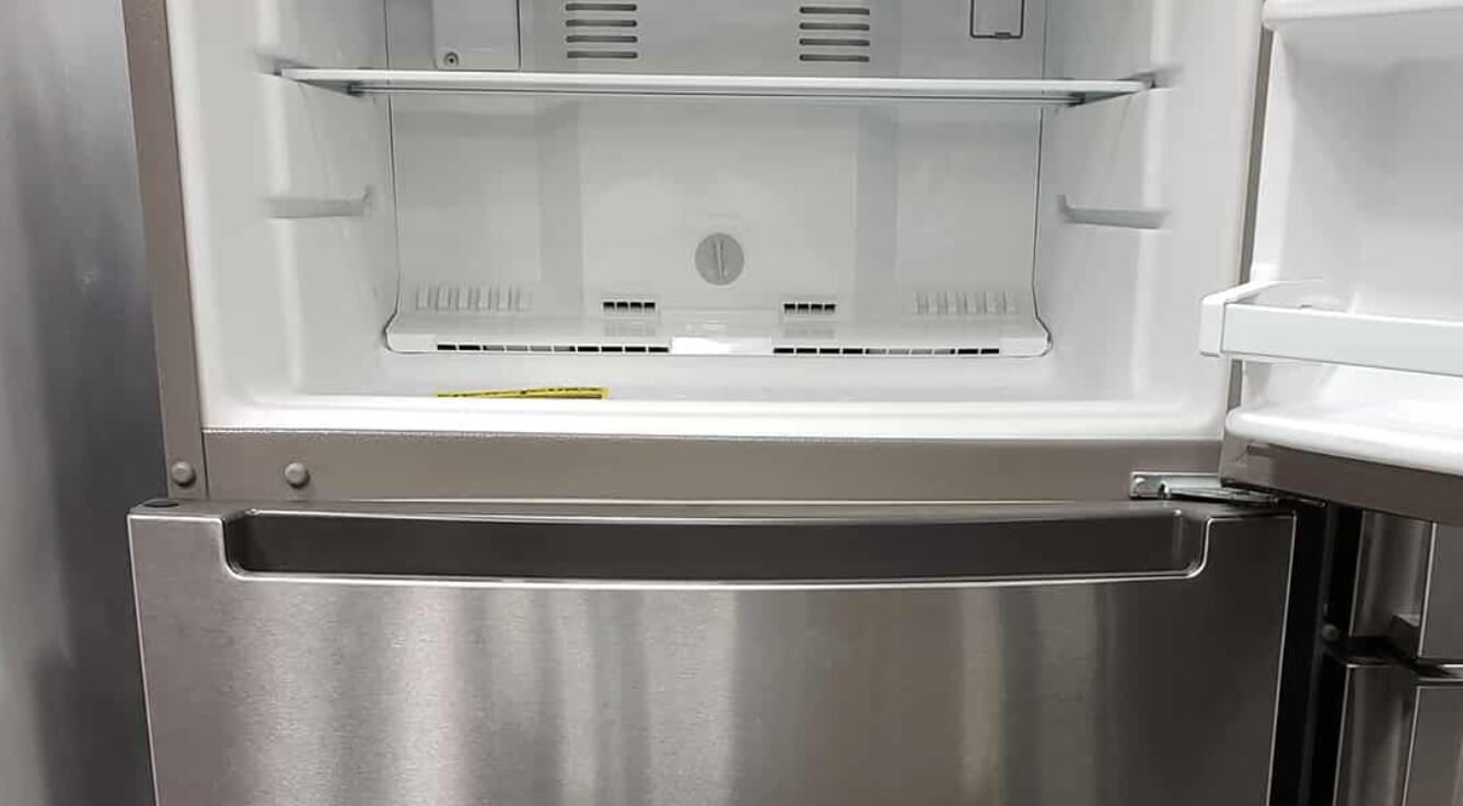 Upright Freezer Not Freezing Bottom? You Should Know!