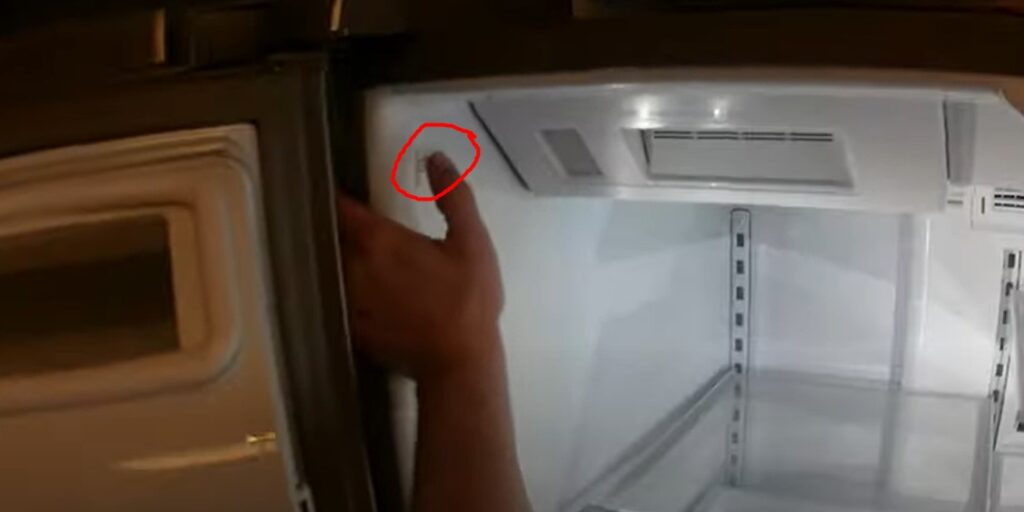 Common Issues That Cause The Freezer Light To Malfunction