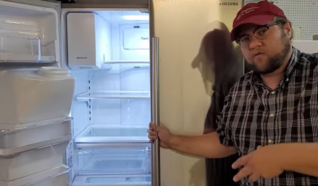 How Do I Stop My Samsung Refrigerator from Beeping