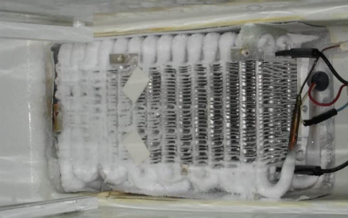 Evaporator Coils Are Clean And Frost-Free
