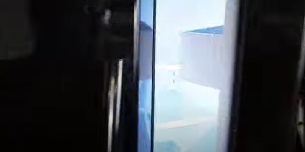 Samsung Refrigerator Noise Stops When Door Open