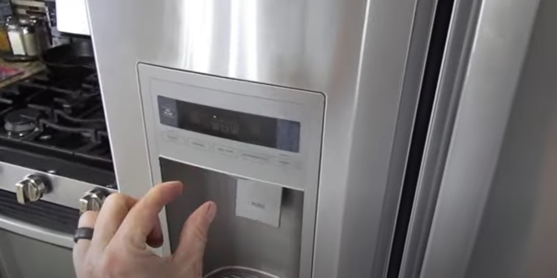 LG Refrigerator Won't Stop Beeping | How To Tame It?