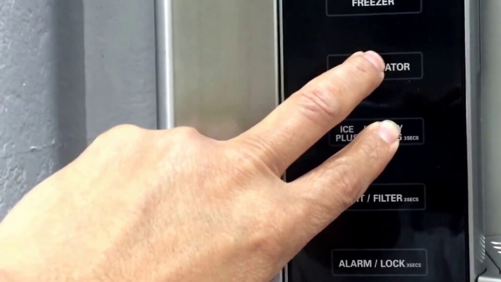 Does LG refrigerator have a reset button