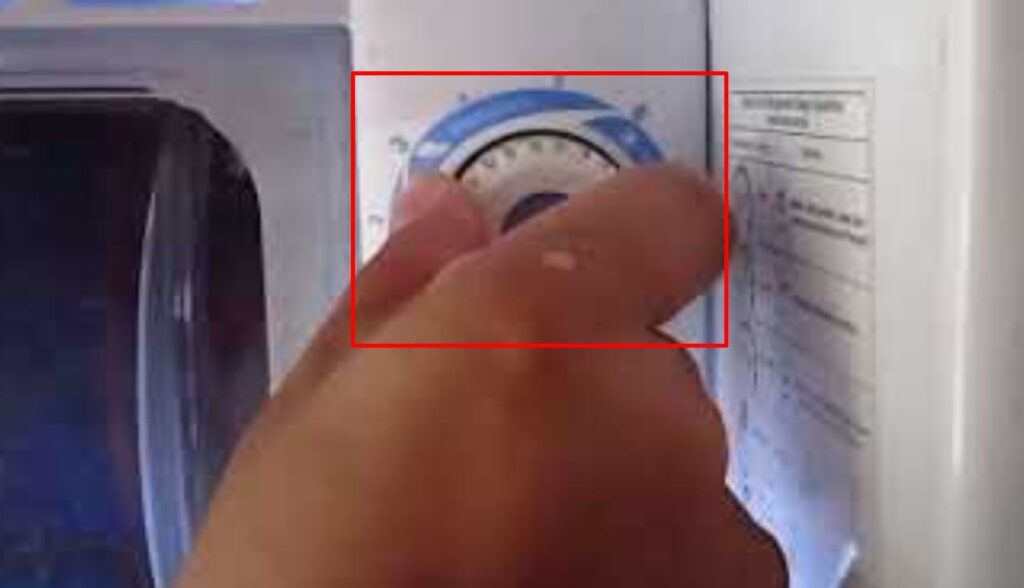 Why Is The Defrost Button Crucial For The Functioning Of An LG Refrigerator